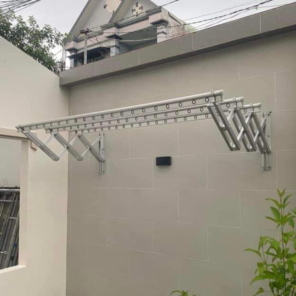 Giàn Phơi Gắn Tường Dĩ An Bình Dương