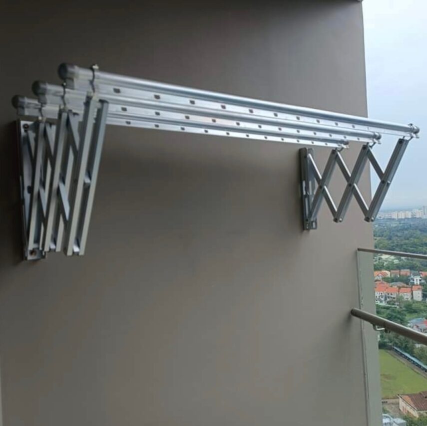 Giàn Phơi Gắn Tường Quận 11